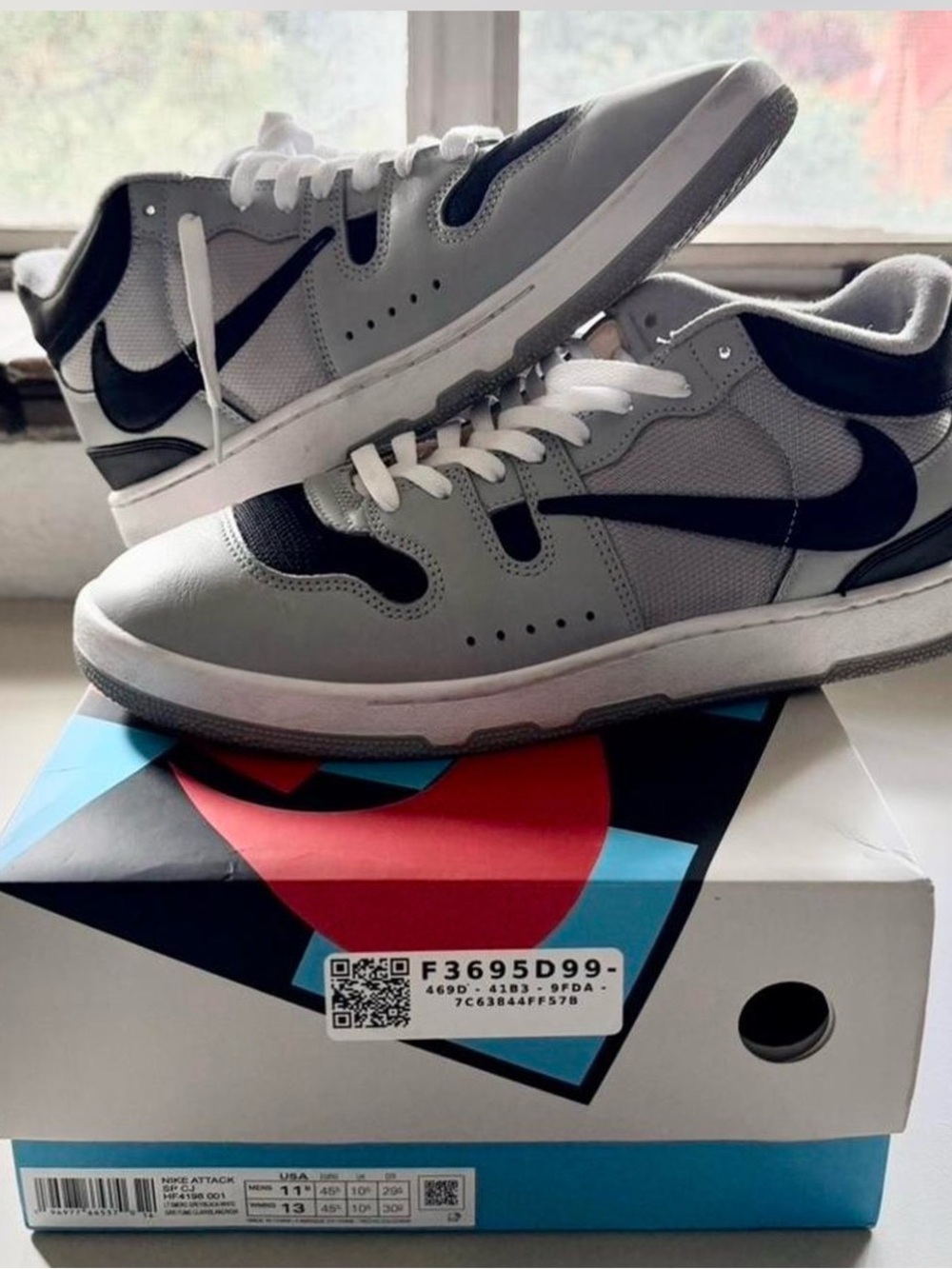 Nike Mac Attack Men’s Gray, Black and White Low-Top Sneakers